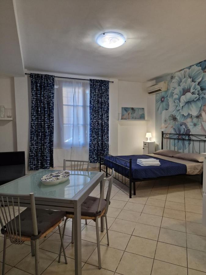 Casa Mon Amour Livorno Esterno foto