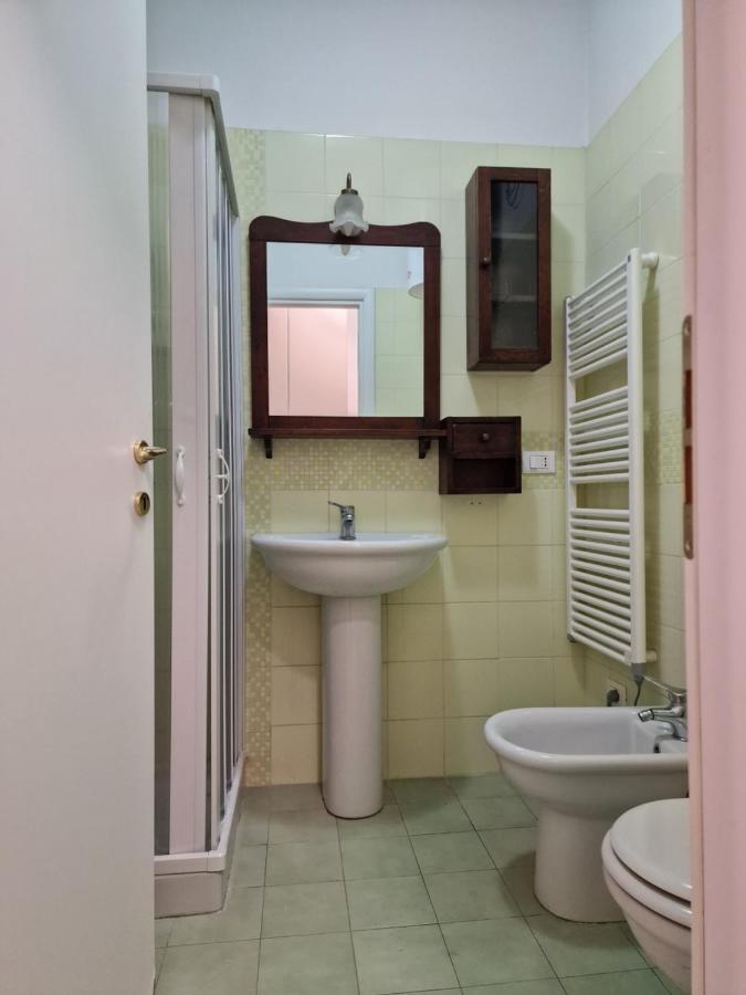 Casa Mon Amour Livorno Esterno foto